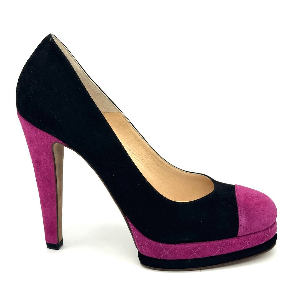 CHANEL 12A Suede Cap Toe Quilted Platform Pumps Heels Shoes Fuchsia Black